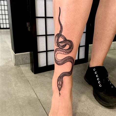 snake shin tattoo|52 Gorgeous Snake Tattoos for Women with Meaning